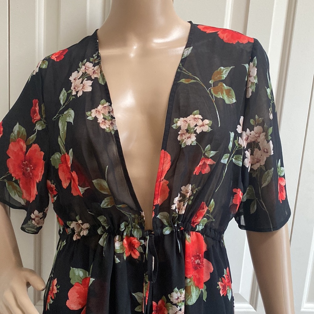 Cure. Womens L Black Sheer Robe With Floral Pattern. So Pretty. Adjusted Tie - Picture 6 of 11